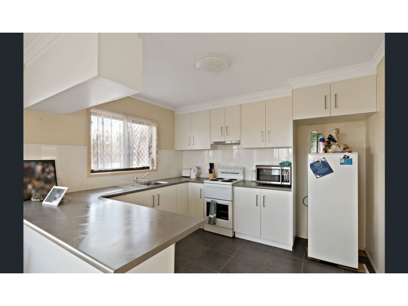 Units 1 & 2, 20 Lavena Drive, Darling Heights QLD 4350