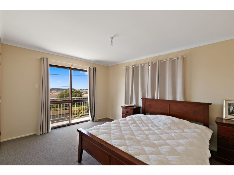 Units 1 & 2, 20 Lavena Drive, Darling Heights QLD 4350