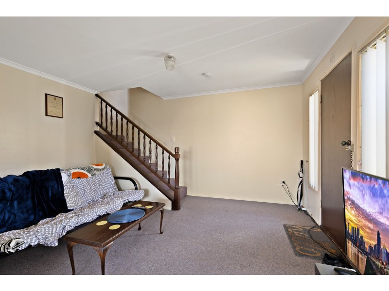 Units 1 & 2, 20 Lavena Drive, Darling Heights QLD 4350