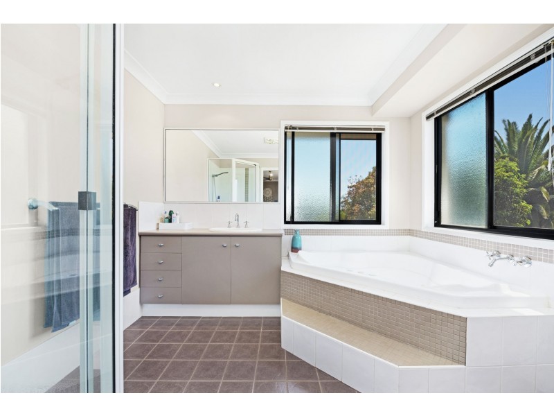 84 Cotswold Hills Drive, Cotswold Hills QLD 4350