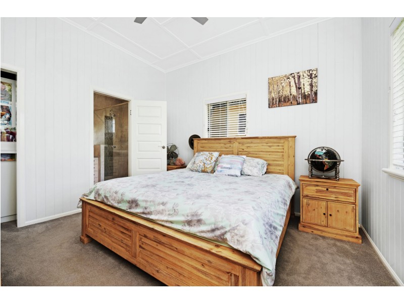 136 Perth Street, South Toowoomba QLD 4350