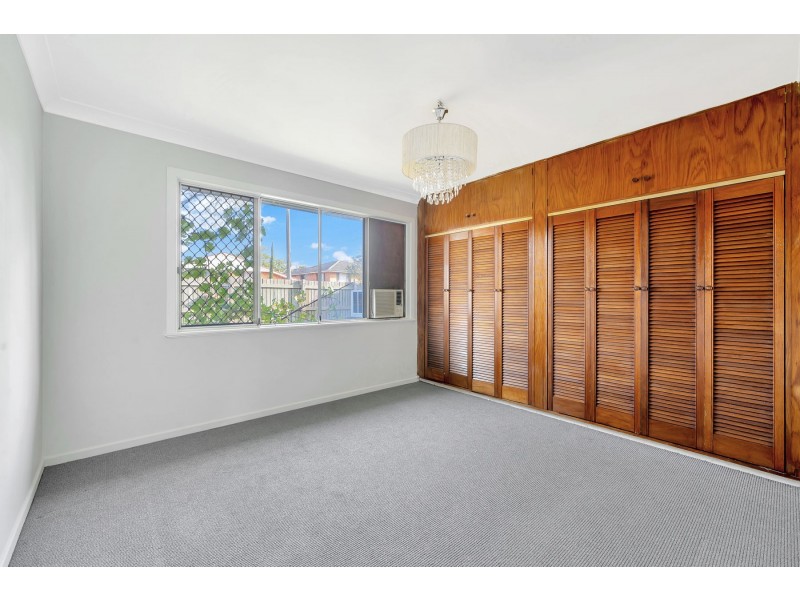 9 Canberra Street, Harristown QLD 4350