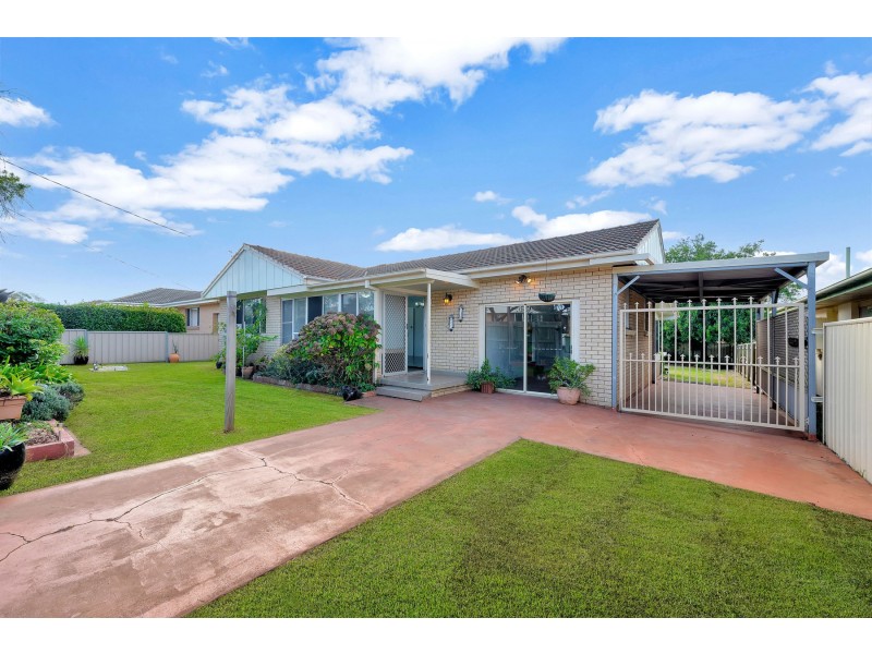 9 Canberra Street, Harristown QLD 4350