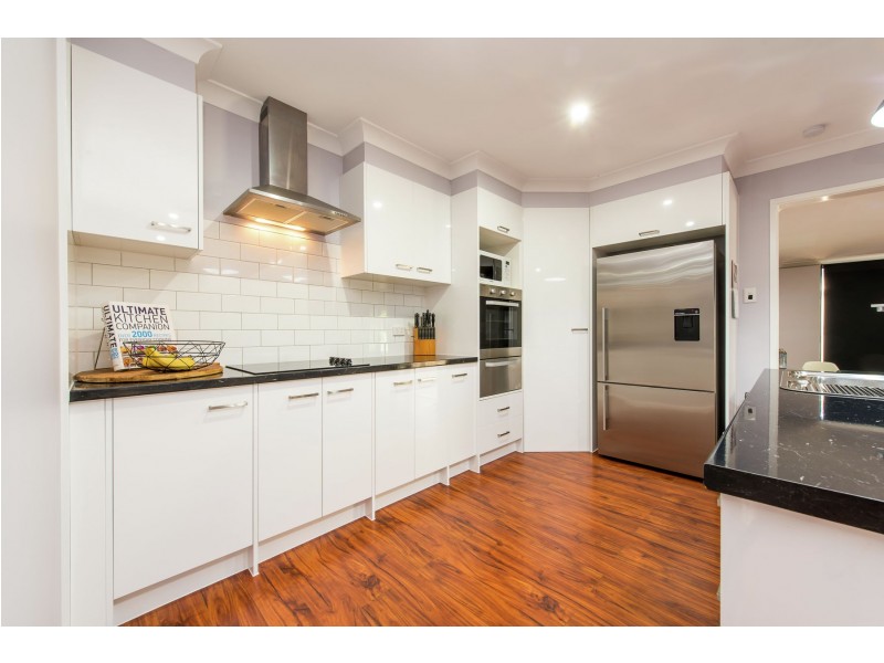 10 Allison Street, Harristown QLD 4350