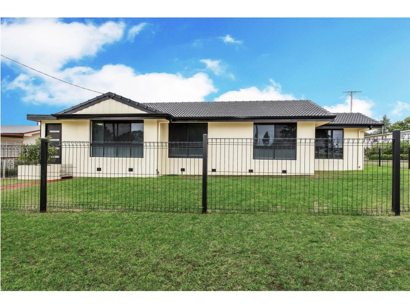 10 Allison Street, Harristown QLD 4350