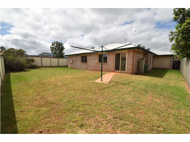 28 Wood Drive, Middle Ridge QLD 4350