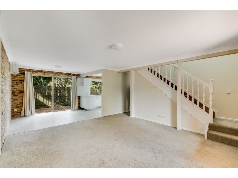 2/1 Tracey Street, Rangeville QLD 4350