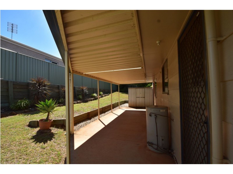 9 Sapphire Court, Kearneys Spring QLD 4350