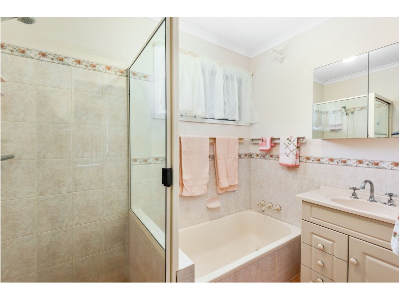 376 Hume Street, Centenary Heights QLD 4350