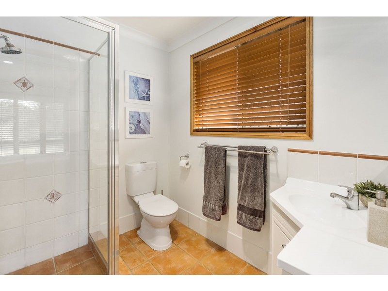 4 Poppy Court, Middle Ridge QLD 4350