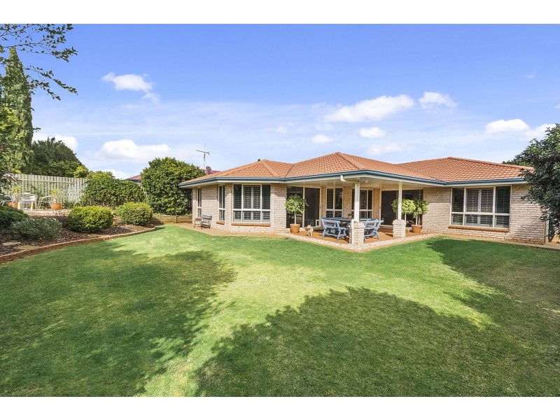 4 Poppy Court, Middle Ridge QLD 4350