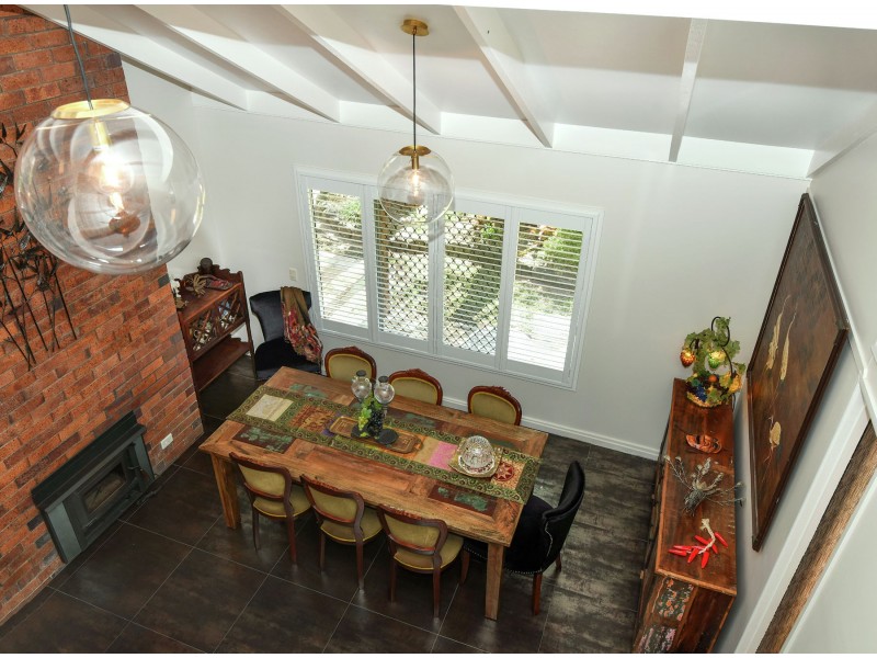 25 Tourist Road, East Toowoomba QLD 4350