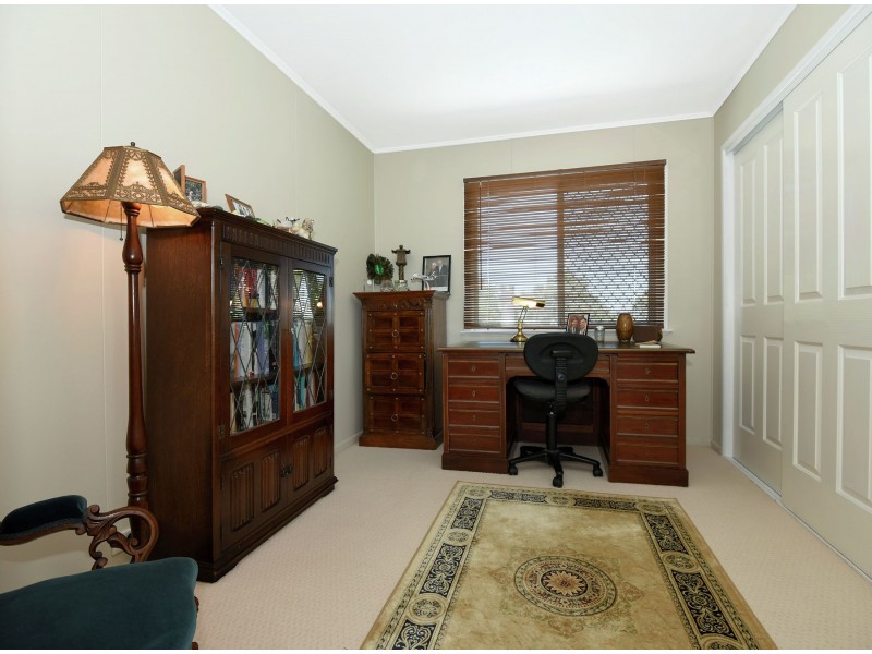 25 Tourist Road, East Toowoomba QLD 4350