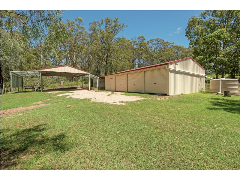 4 Edward Street, Goombungee QLD 4354