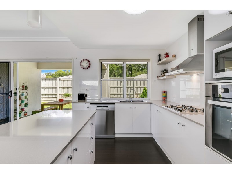 45 Pugh Street, Middle Ridge QLD 4350