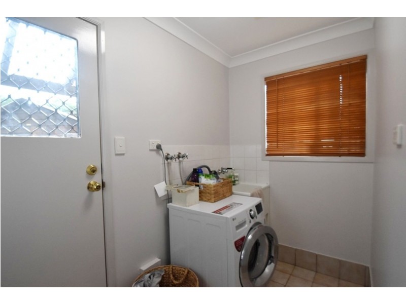 2/1 Broadfoot Street, Kearneys Spring QLD 4350