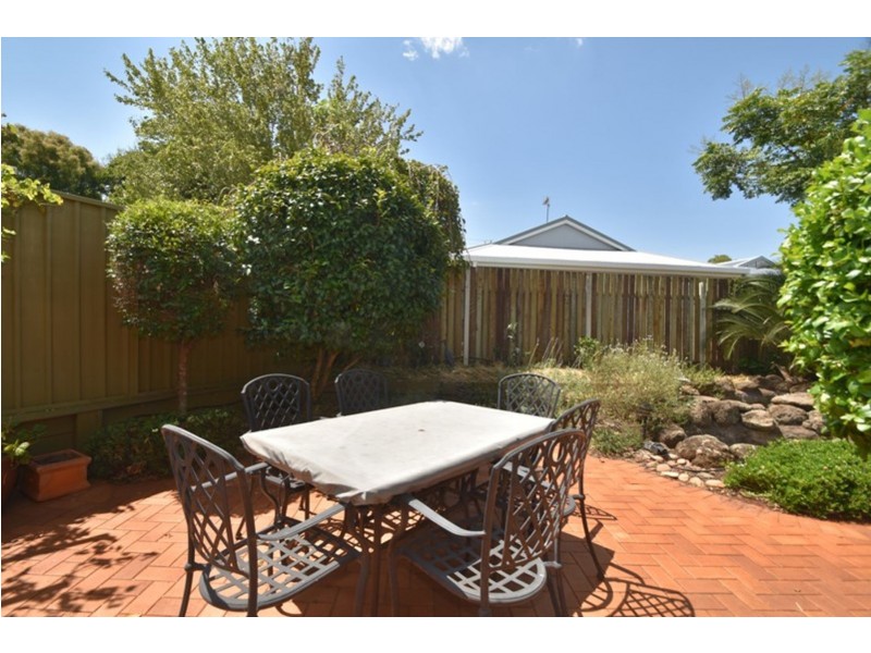 2/1 Broadfoot Street, Kearneys Spring QLD 4350