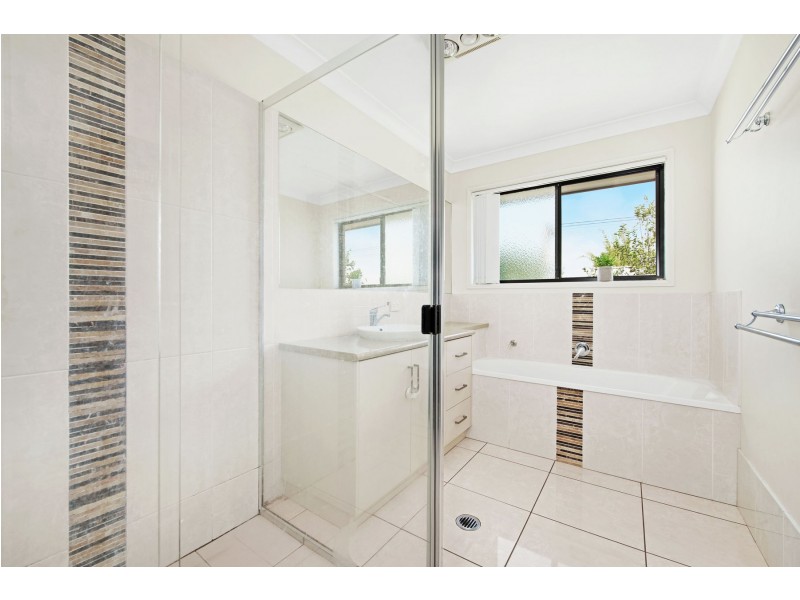 3 Pelling Court, Westbrook QLD 4350