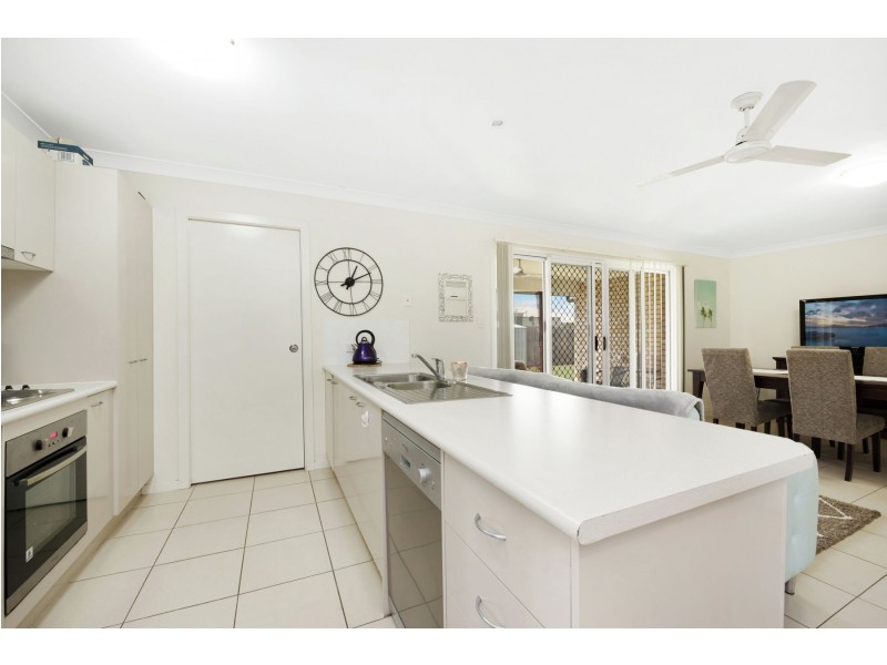 10 Wandoo Crescent, Westbrook QLD 4350