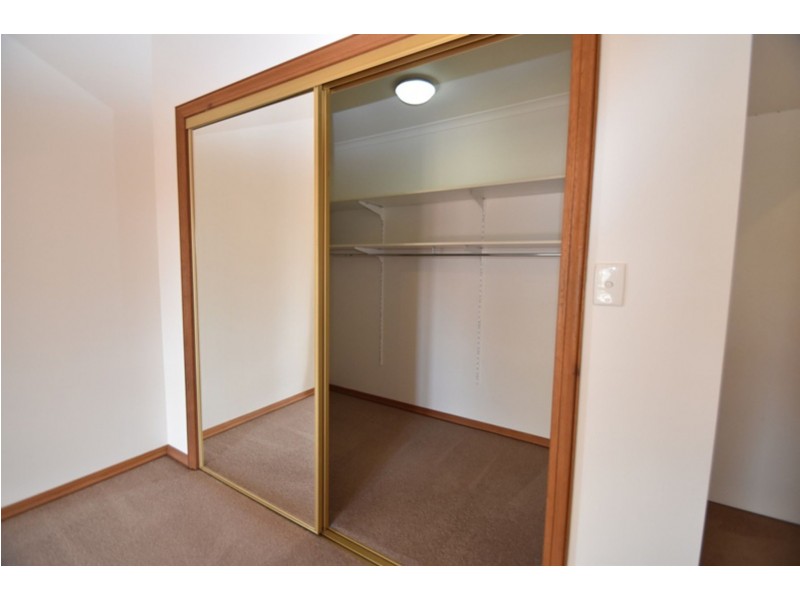 1/21 Hunter Street, Centenary Heights QLD 4350