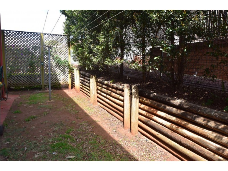 1/21 Hunter Street, Centenary Heights QLD 4350