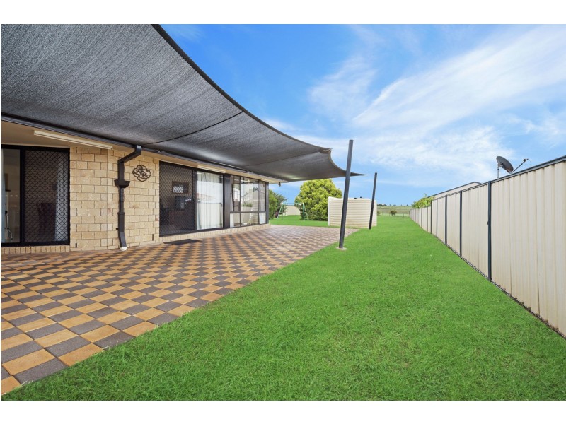 18 Sinclair Street, Wyreema QLD 4352