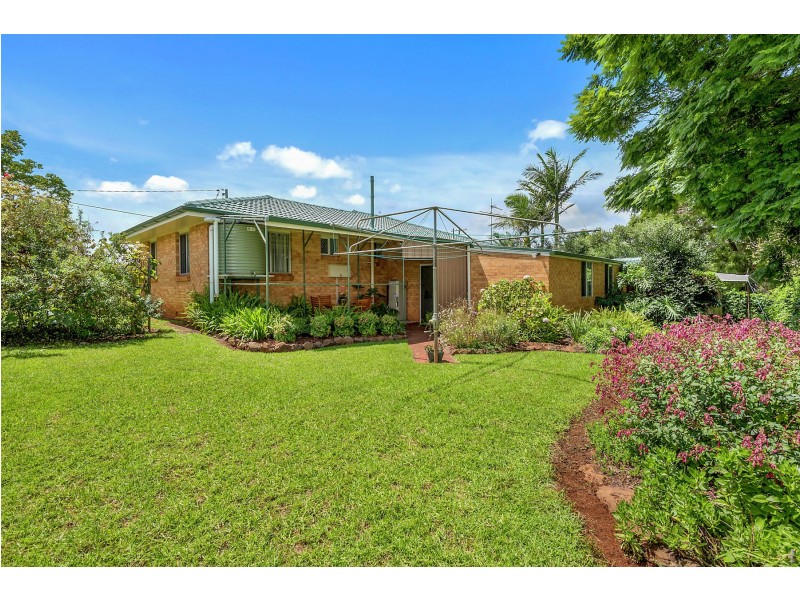 134 Hogg Street, Wilsonton Heights QLD 4350