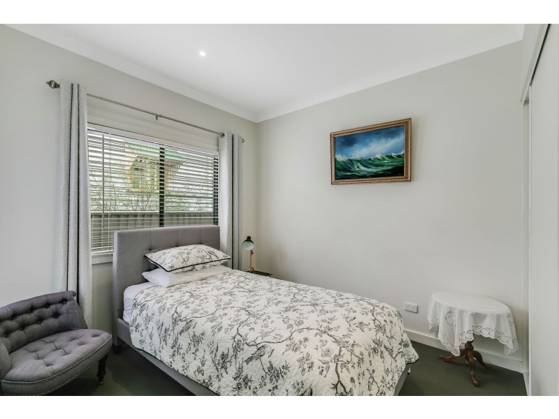 12 Carlton Street, North Toowoomba QLD 4350