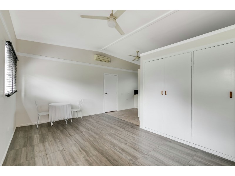 12 Carlton Street, North Toowoomba QLD 4350