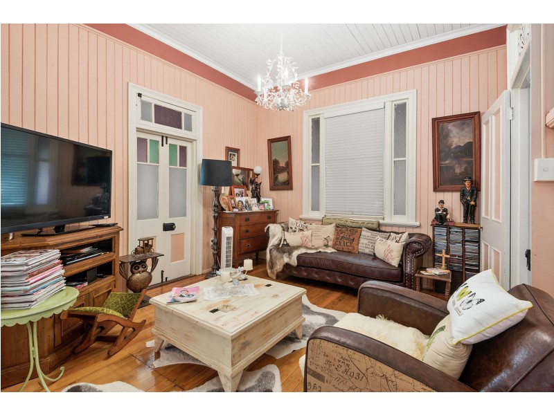 56 Kates Street, Clifton QLD 4361