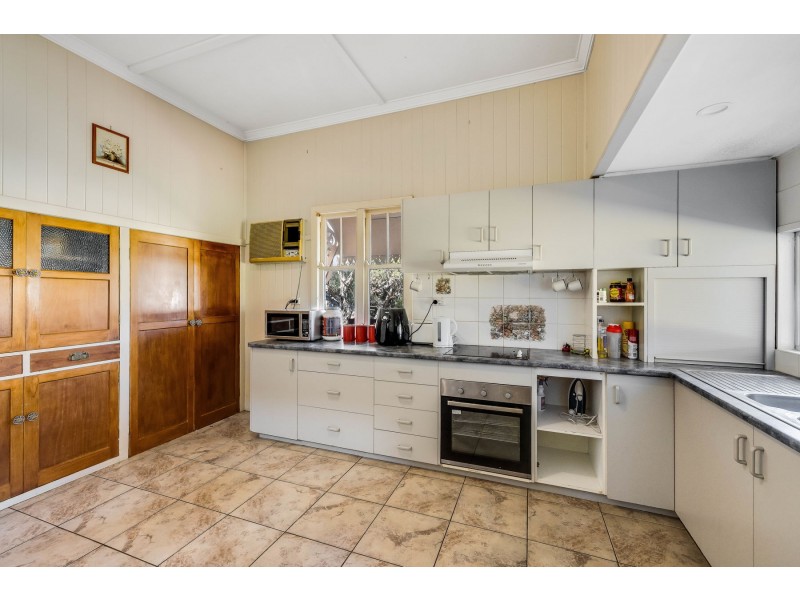 167A West Street, Newtown QLD 4350