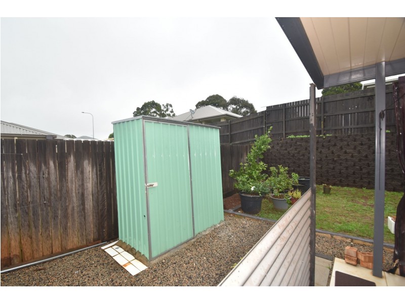6 Latham Court, Wilsonton Heights QLD 4350