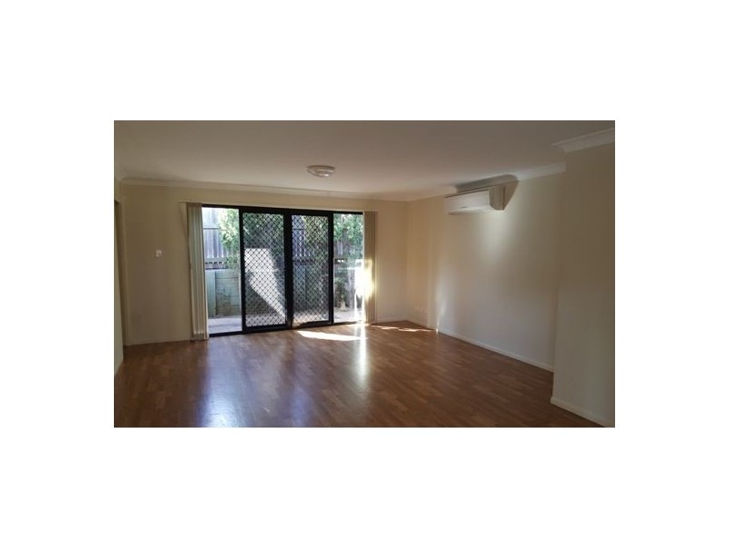 2/28 Pascoe Lane, Harlaxton QLD 4350