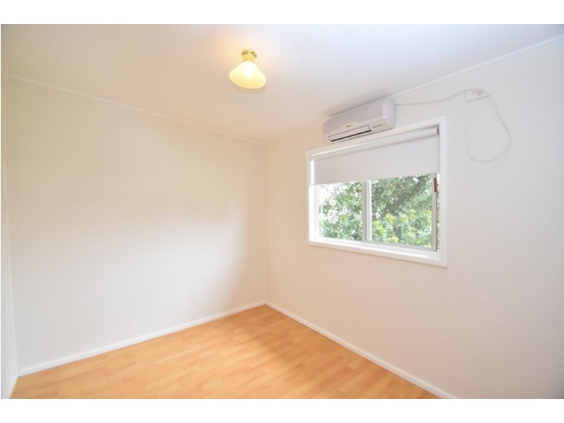 33 McIntyre Street, Centenary Heights QLD 4350