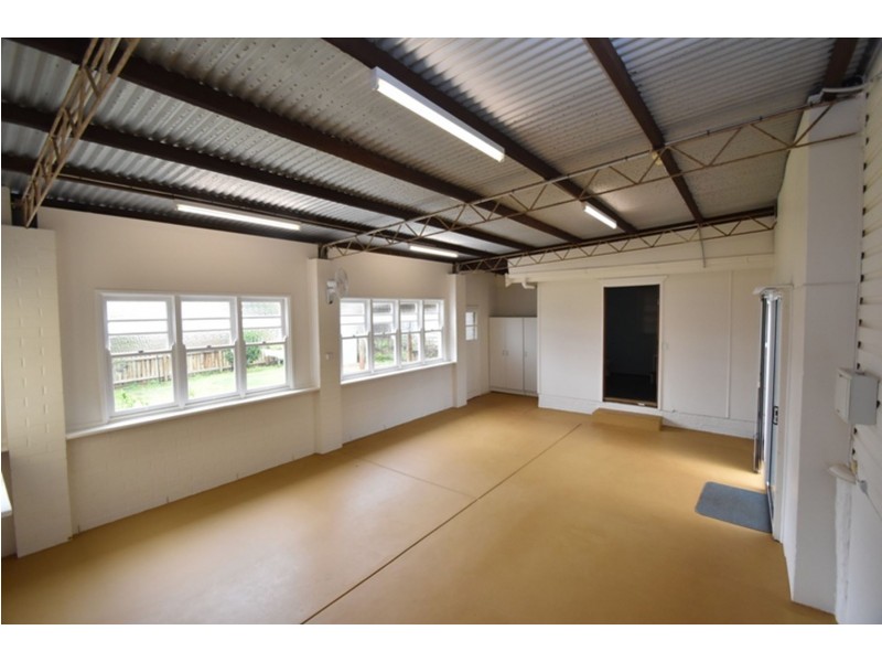 33 McIntyre Street, Centenary Heights QLD 4350