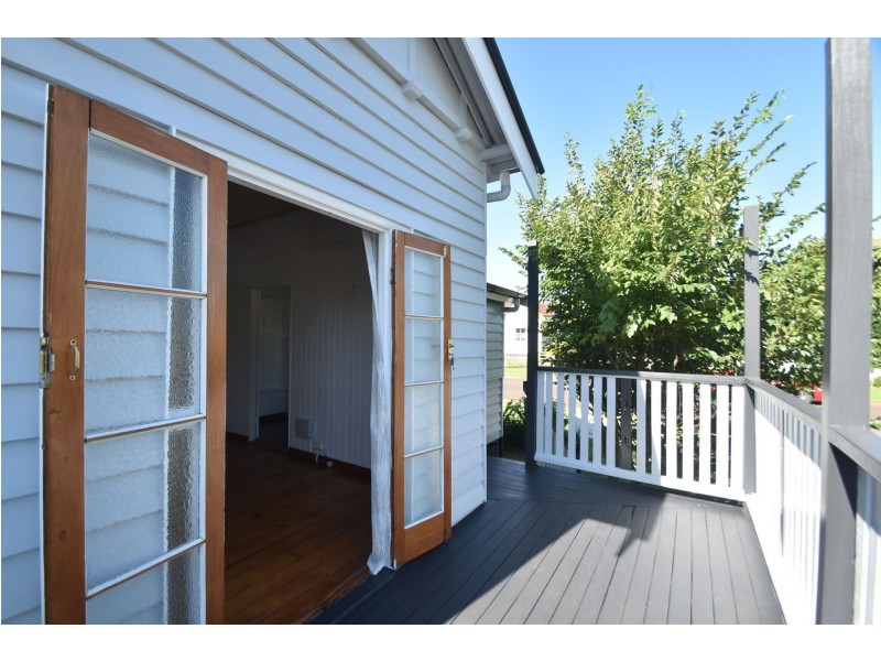 3 Horton Street, East Toowoomba QLD 4350