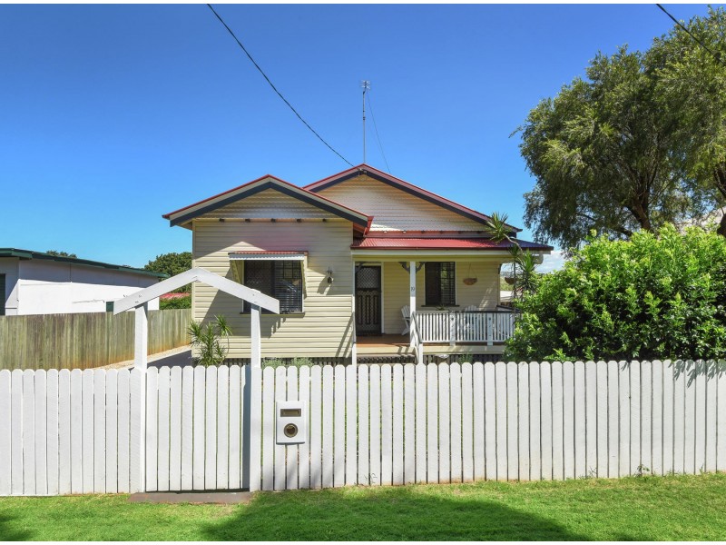 19 Venture Street, North Toowoomba QLD 4350