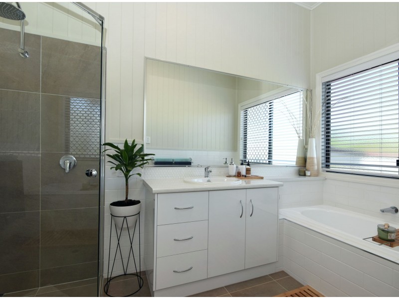 19 Venture Street, North Toowoomba QLD 4350