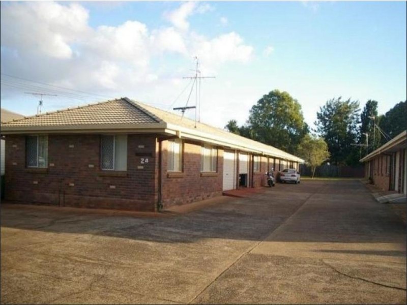 1/24 Warwick Street, Harristown QLD 4350
