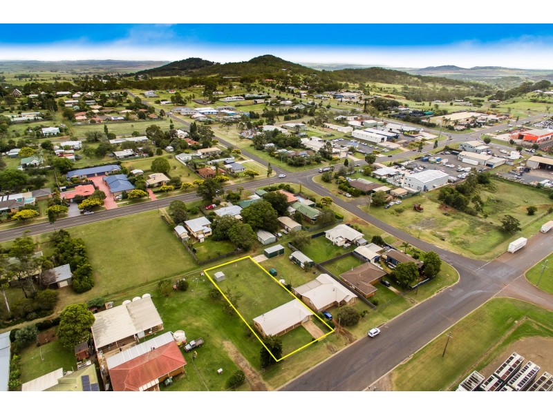 16 Parker Street, Drayton QLD 4350