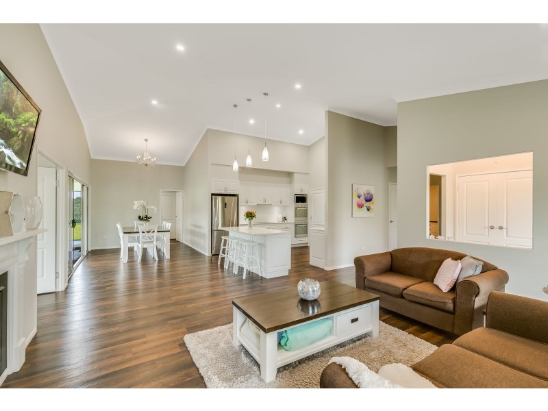 102 Preston Road, Whichello QLD 4352