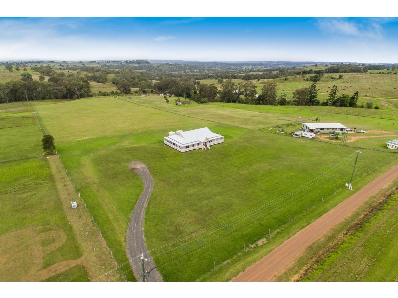 102 Preston Road, Whichello QLD 4352