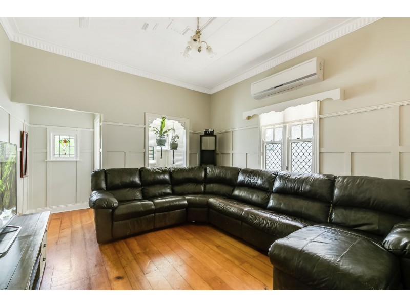 36 Haig Street, South Toowoomba QLD 4350