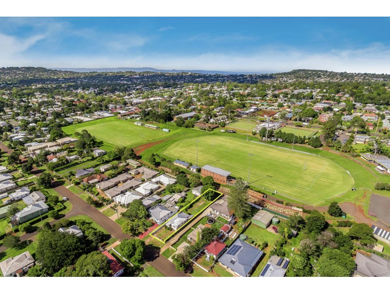 36 Haig Street, South Toowoomba QLD 4350