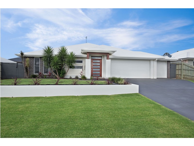 22 Tarlington Street, Middle Ridge QLD 4350