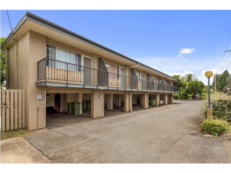 2 Long Street, Rangeville QLD 4350