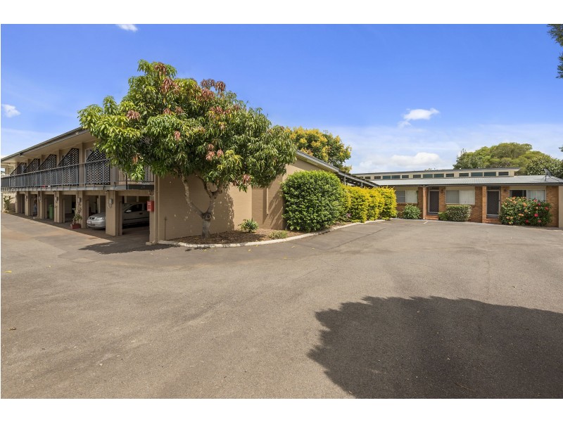 2 Long Street, Rangeville QLD 4350