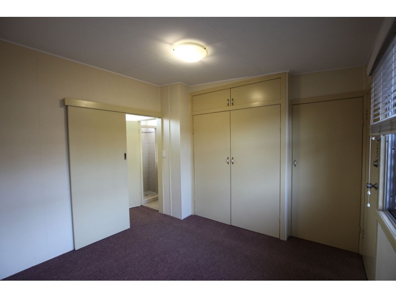 2 Long Street, Rangeville QLD 4350