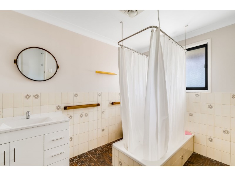 4 Fleet Street, Darling Heights QLD 4350