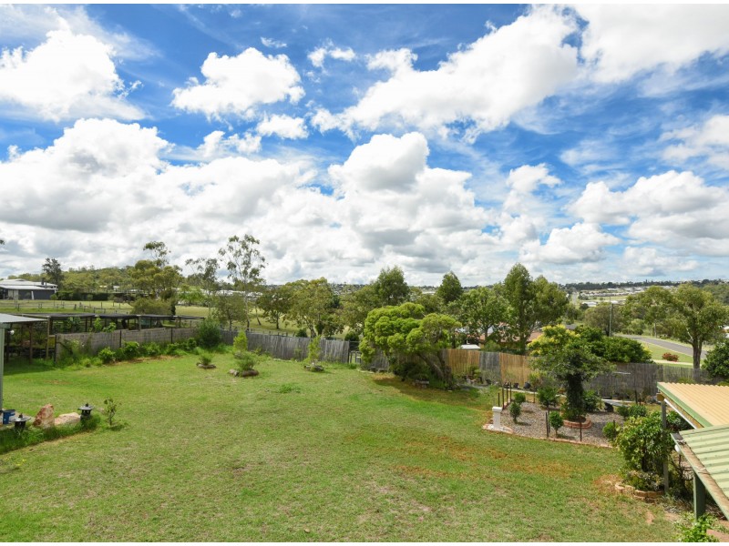 5 Kookaburra Court, Glenvale QLD 4350